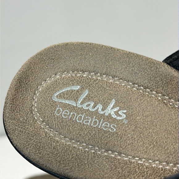 Clarks Bendables Black Leather Clogs Size 9 - Picture 8 of 15